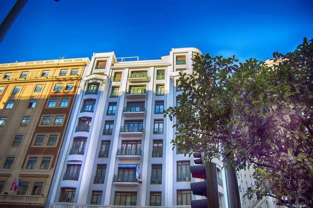 Smartrental Madrid Gran Via Apartments ภายนอก รูปภาพ