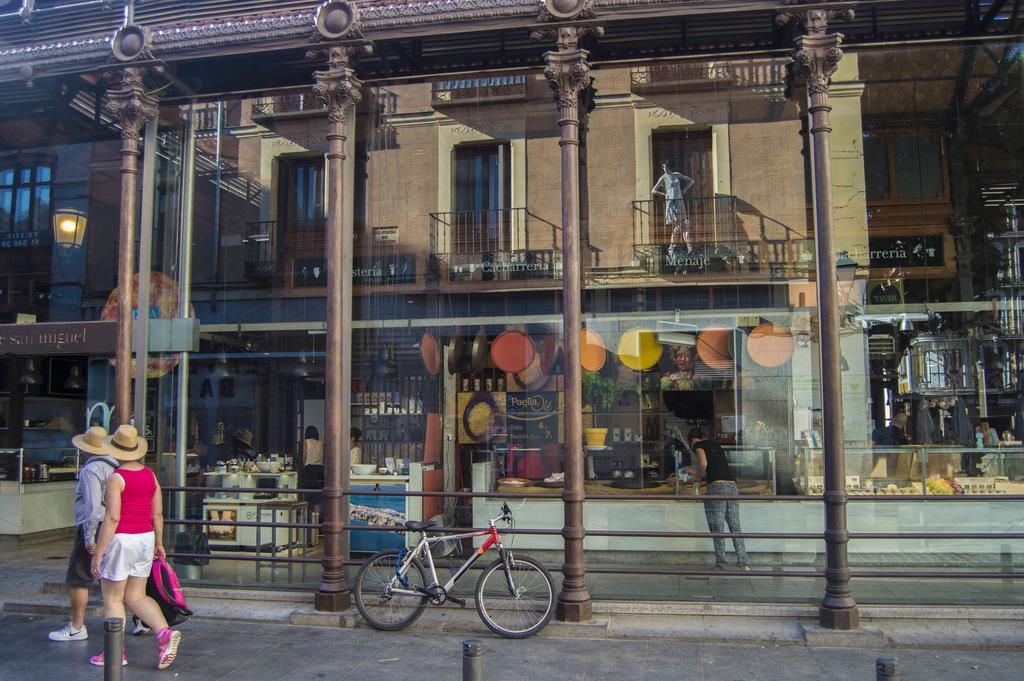 Smartrental Madrid Gran Via Apartments ภายนอก รูปภาพ