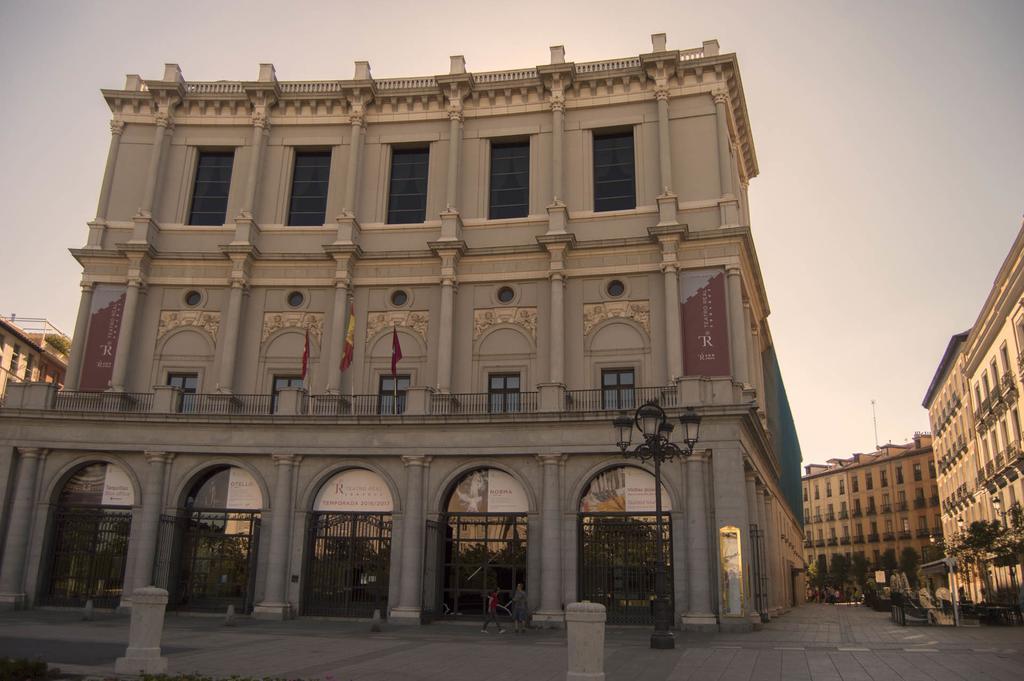 Smartrental Madrid Gran Via Apartments ภายนอก รูปภาพ