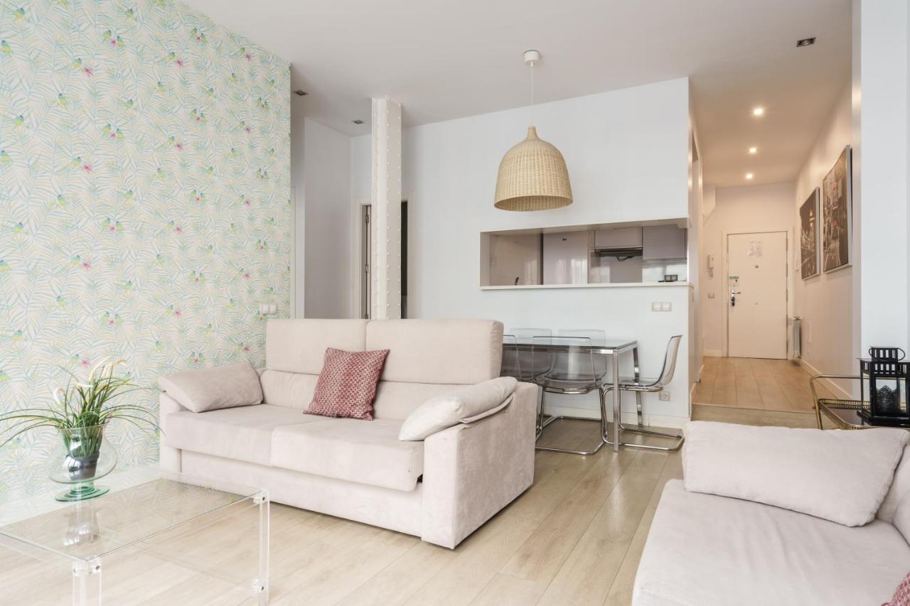 Smartrental Madrid Gran Via Apartments ภายนอก รูปภาพ